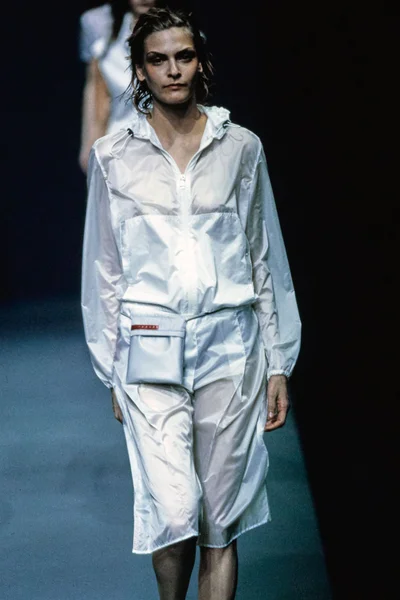 Look 9